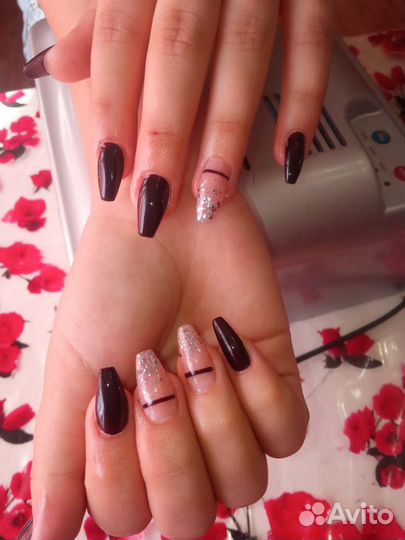 Наращивание ногтей
