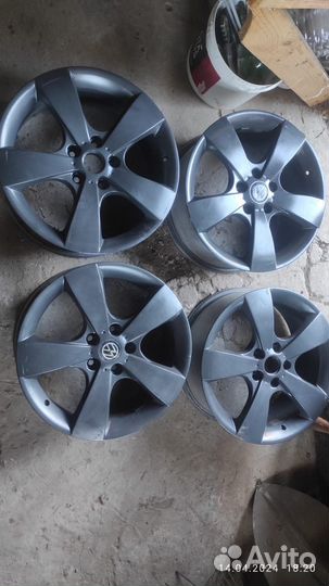 Автомобильные диски r17