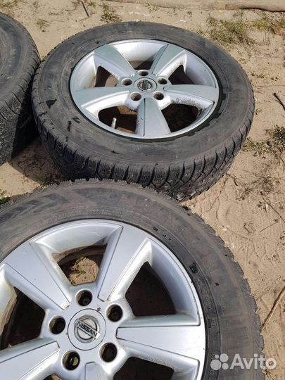 Литые диски Nissan r16