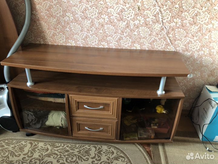Тумба под телевизор