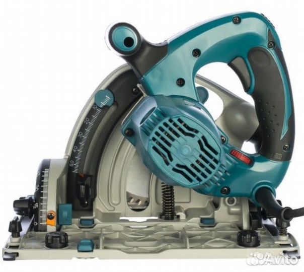 Дисковая пила погружная Makita SP 6000