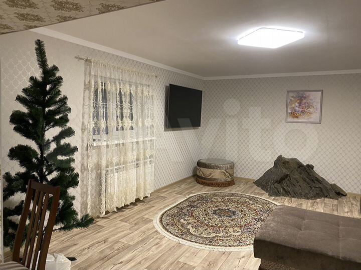 Дом 300 м² на участке 10 сот.