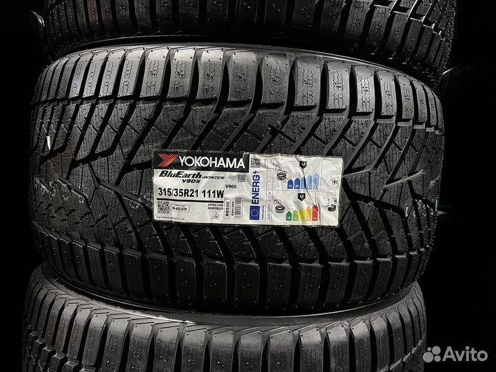 Yokohama BluEarth Winter V905 275/40 R21 и 315/35 R21 110W