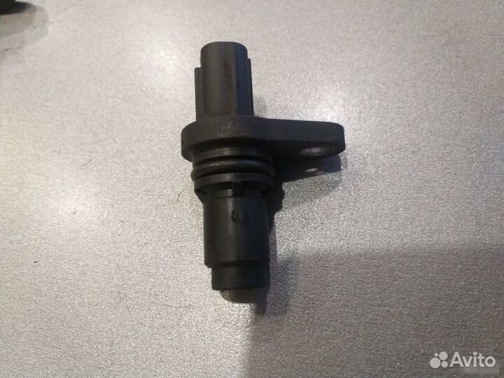 Датчик положения распредвала