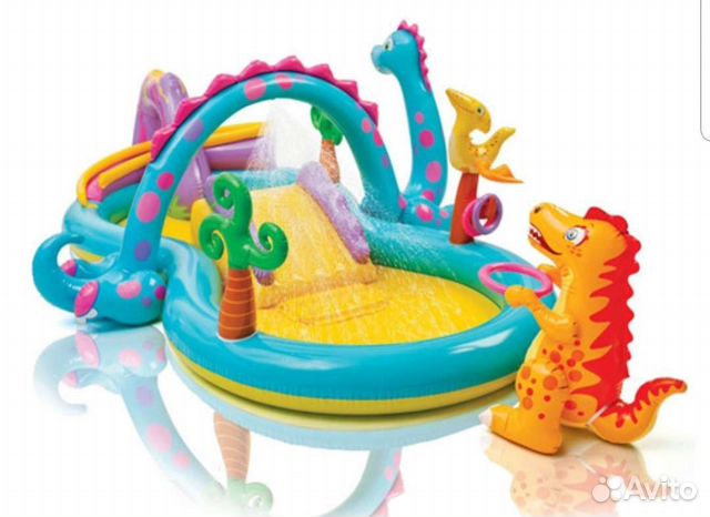 Надувной игровой центр бассейн