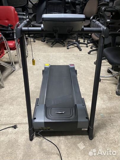 Беговая дорожка housefit