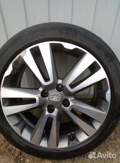 Pirelli Cinturato P1 225/55 R17