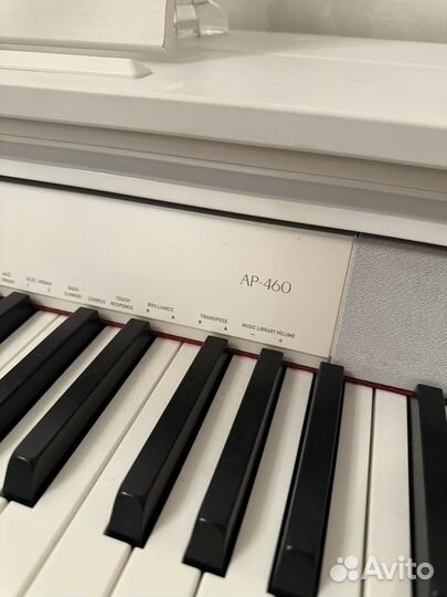 Цифровое пианино celviano