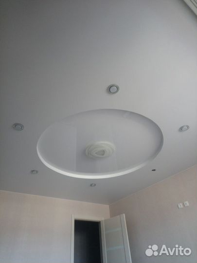 Натяжной потолок