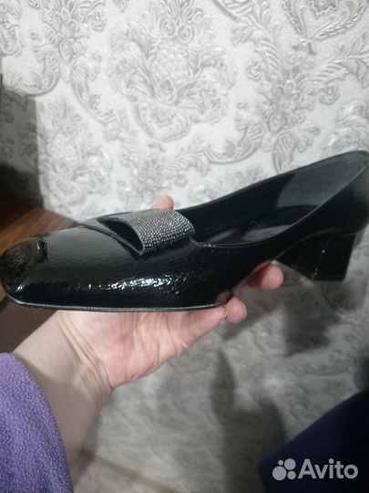 Босоножки, туфли