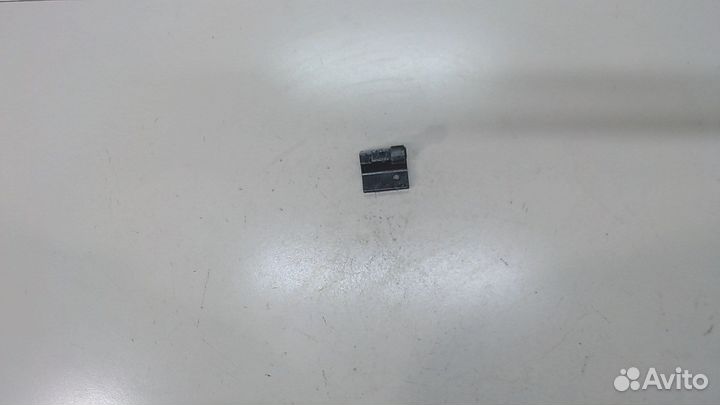 Петля двери Porsche Cayenne, 2008