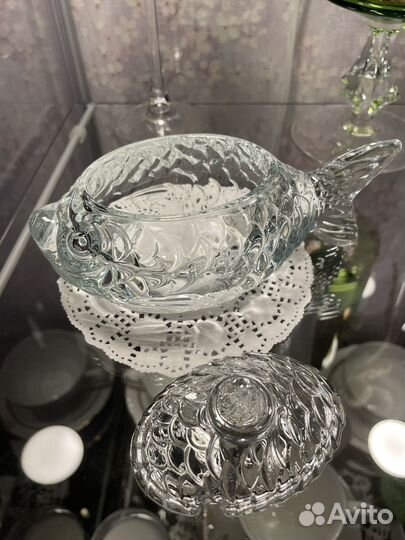 Хрустальный соусник и рыбка-икорница