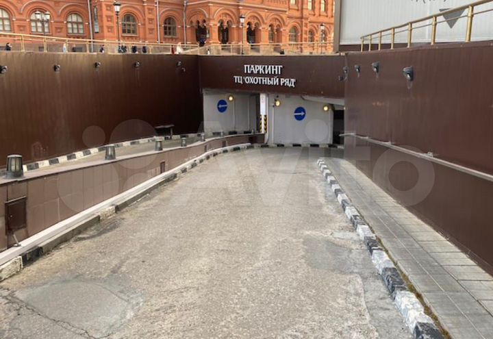 Машиноместо, 16 м²