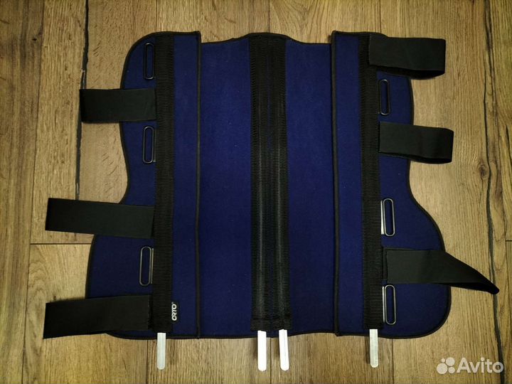 Ортез-тутор на коленный сустав