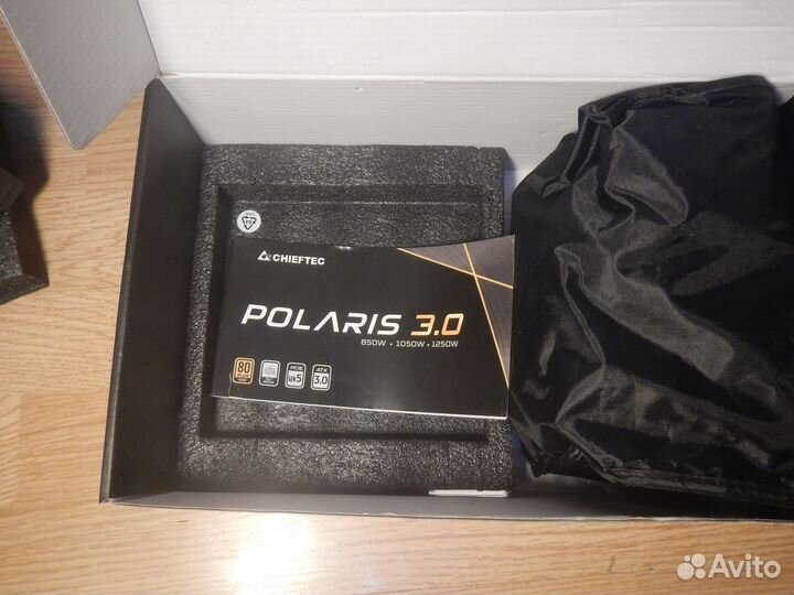 Chieftec Polaris PPS-1050FC-A3, 1050Вт, 135мм