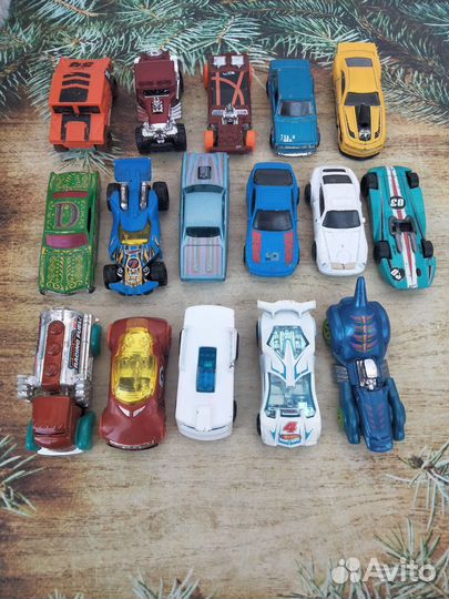 Машинки Hot Wheels пакетом