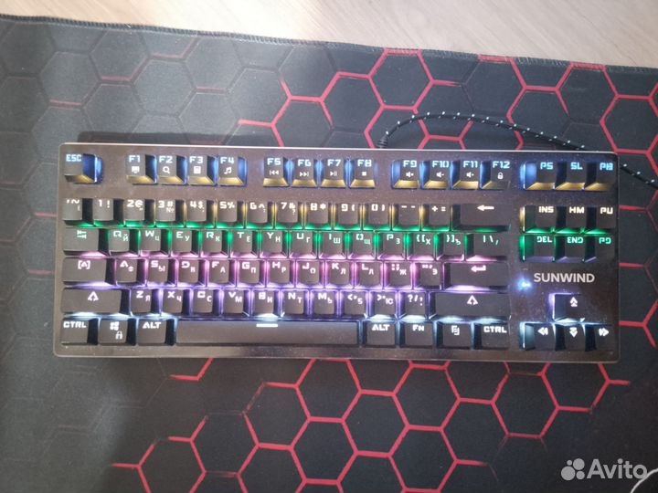 Игровая механическая клавиатура Sunwind