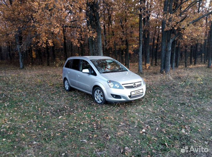 Opel Zafira 1.8 МТ, 2012, 185 000 км