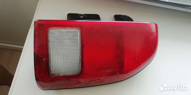 Фара задняя правая сузуки гранд витара 2002