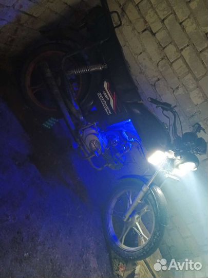 Продам мопед Орион Грифон G125