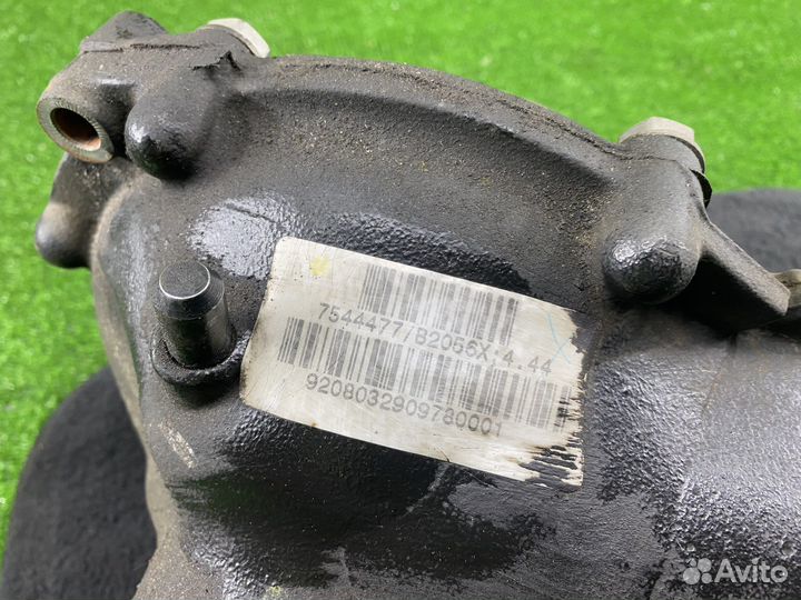 Редуктор передний bmw x3 e83 4.44