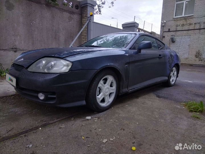 Hyundai Tiburon 2.0 AT, 2003, битый, 450 000 км