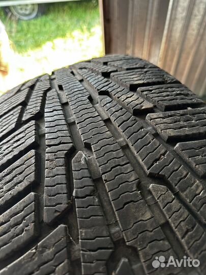 Nokian Tyres Hakkapeliitta R 245/50 R20 106R