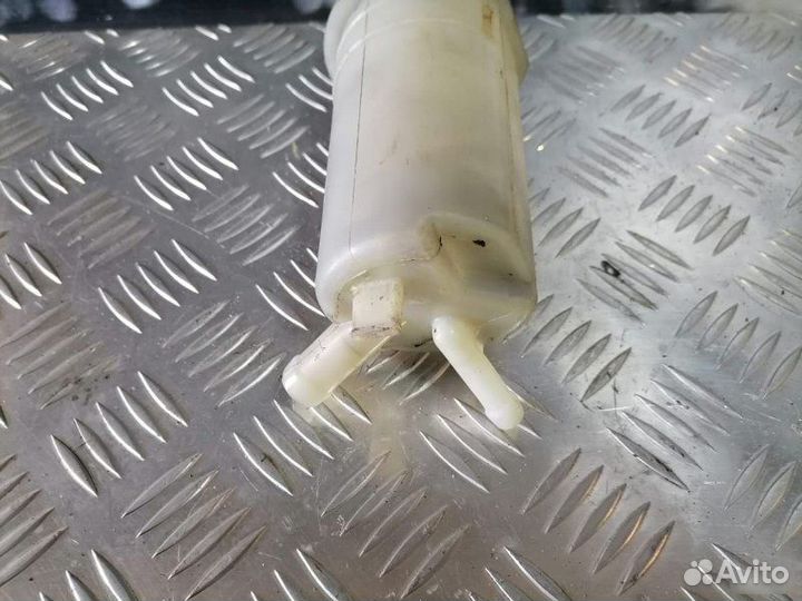 Бачок гур Volkswagen Passat B3 1.8 1988-1993