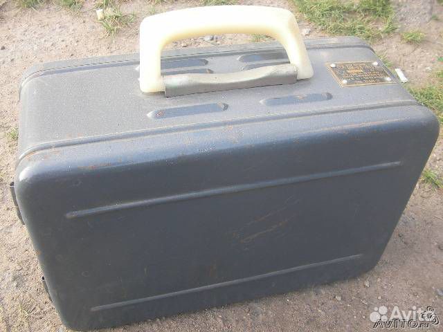 Блок питания для к/проекторов кн-20 и Украина-7