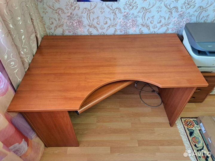 Компьютерный стол бу