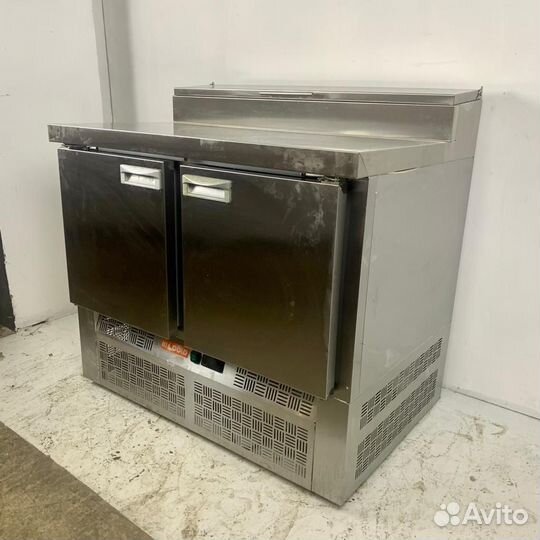 Стол холодильный для пиццы