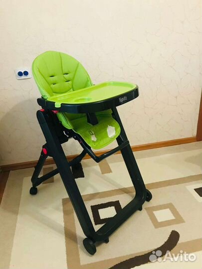 Детский стульчик для кормления
