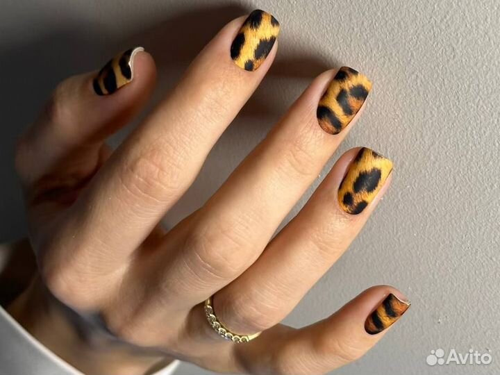 Маникюр педикюр комплекс в 4 руки