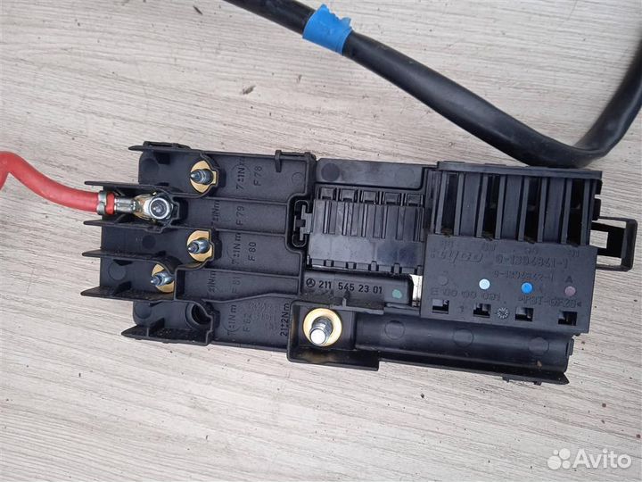 Блок предохранителей Mercedes Benz W211 E-Klasse