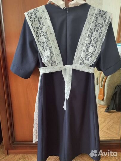 Школьный фартук