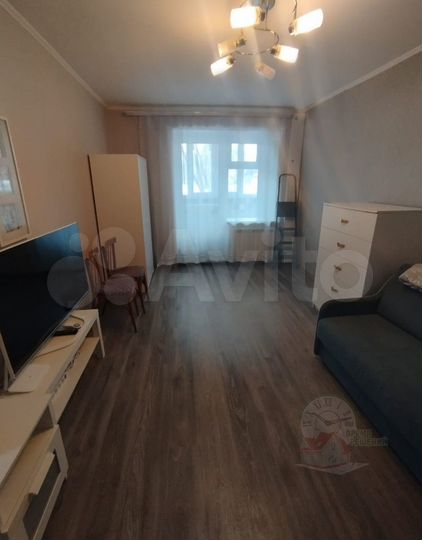 1-к. квартира, 33 м², 1/9 эт.