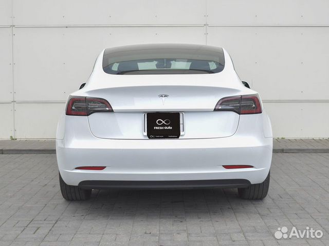 Tesla Model 3 AT, 2021, 340 км