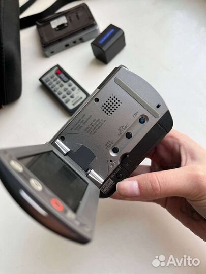 Видеокамера Sony dcr sr60e