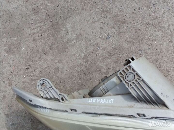 Фара передняя правая chevrolet aveo t250