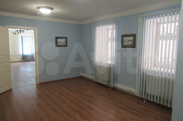 Аренда особняка 550 м2