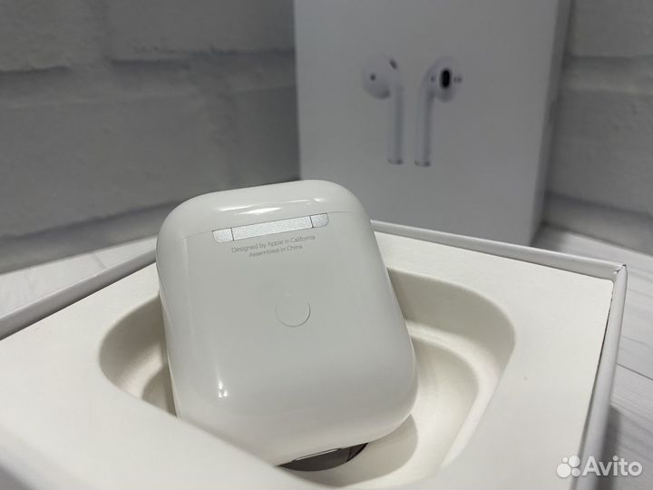 Наушники Apple AirPods 2 (Гарантия + Чехол)