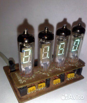 Электронные часы на микросхемах (набор для сборки)