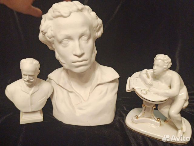 Фарфоровые статуэтки лфз (бюст)