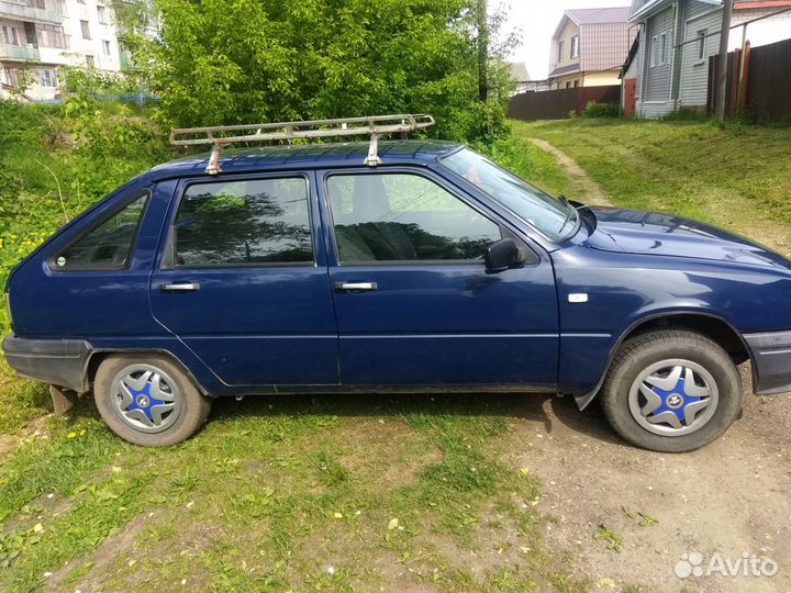 ИЖ 2126 1.6 МТ, 2002, 27 301 км