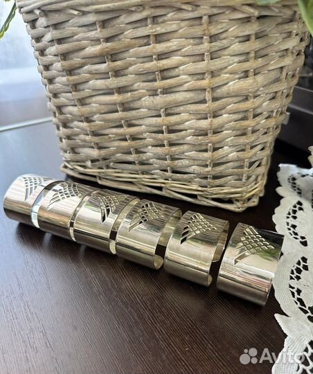 Изящные кольца для салфеток