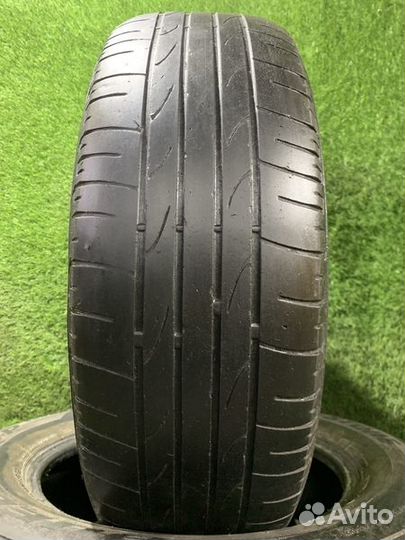 Bridgestone Dueler H/P Sport 215/65 R16 98H