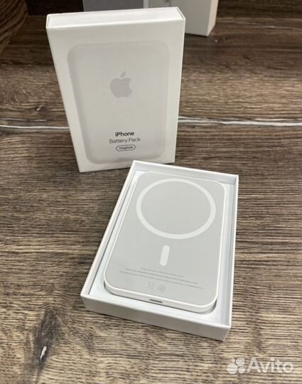 Повербанк magsafe
