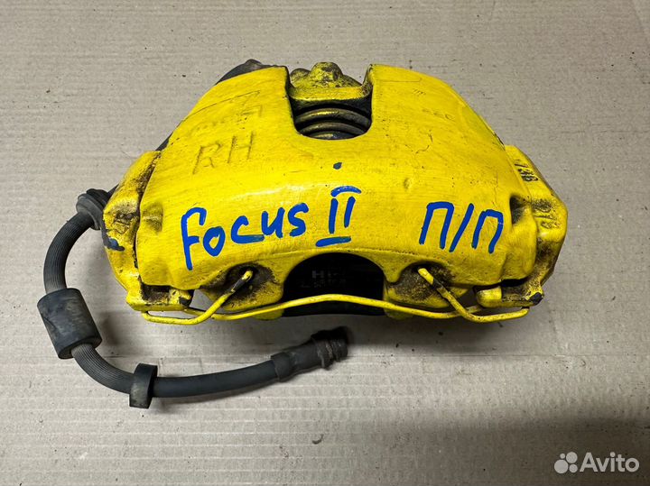 Суппорт передний правый Ford Focus 2