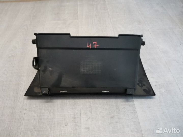 Бардачок правый Geely Emgrand Ec7 1.5 JL4G15D 2013