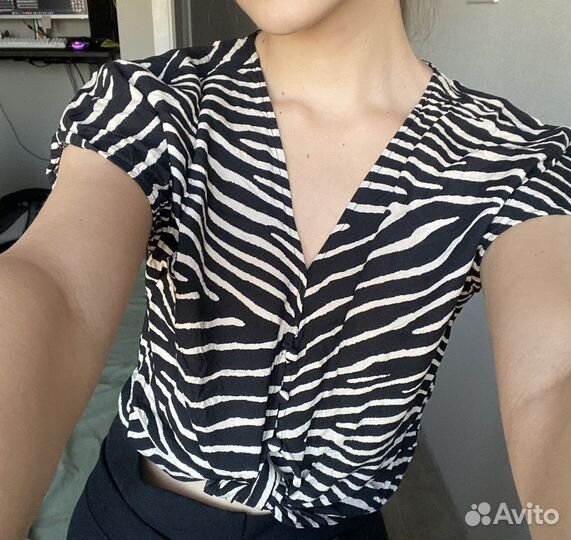 Блузка зебра H&M